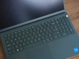 Dell 15 DC15250 | Core i7-1355U | RAM 16GB | SSD 1TB | 15.6 inch FHD (1920x1080) Touch | Carbon Black | New Fullbox
